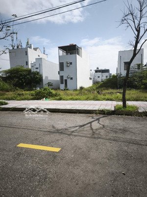 đất diện tích lớn - 124m2 cồn dầu 21 gần trục nguyễn phước lan, hòa xuân