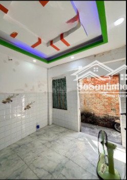 bình thạnh ngã tư hàng xanh dtsd 40m2 2 tầng chỉ 2.35tỷ. chủ nhiệt trước tết vị trí sát mặt tiền