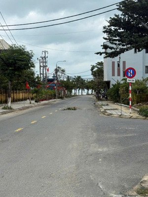 bán lô đất mặt tiền đường 5m5 khu tái định cư phan bá phiến, vị trí đẹp sát biển sơn trà