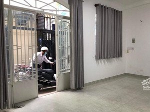 bán nhà quận 3 hxh 60m2 oto vào nhà ngang 6m 4 tầng vuông a4 trần quang diệu gấp bán 9.9 tỷ.