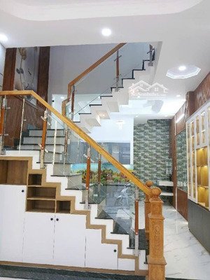 hẻm xe hơi 3 tầng liên khu 5-6 bhhb bình tân