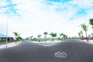 cách ql21 đúng 6 phút lái xe, lô f0 cho nđt nhanh tay. dt 100m2, mt 6m, đường 11m