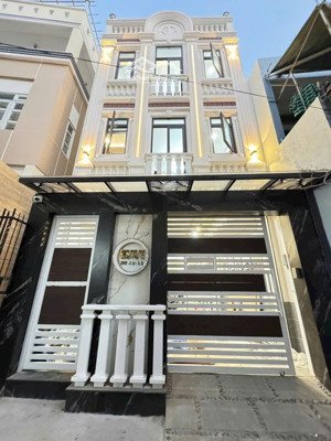 bán tòa nhà - hầm 4 tầng - mặt tiền lam sơn, bình thạnh -dt 7 x24m- hđt 180 triệu - giá 49 tỷ