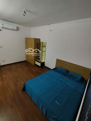 cho thuê nhà 3 tầng phố thợ nhuộm, hoàn kiếm; nhà 2pn, giá tốt chỉ 13.5tr/th, khu yên tĩnh