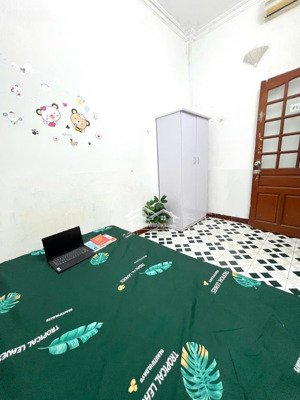 cho thuê phòng trọ ngõ 530 thụy khuê, tây hồ, hà nội giá 2,4tr/tháng