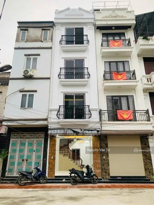 bán nhà ngô quyền hà đông 35m 4 tầng phân lô ô tô tránh 20m khu dân trí cao nhà mới chỉ việc về ở
