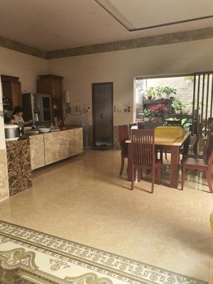 cần bán gấp căn biệt thự ngay khu hà kiều, đường dương quảng hàm. dt 7x20m, đúc 1 trệt, 3 lầu