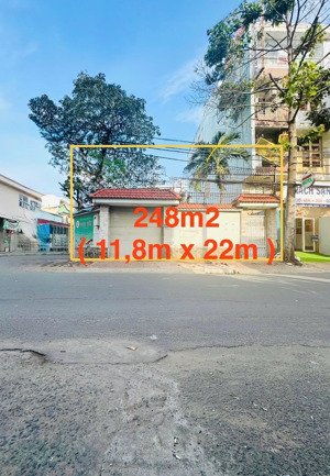 nền góc 2 mặt tiền đẹp nhất đường nguyễn tuyển, đang thi công vỉa hè