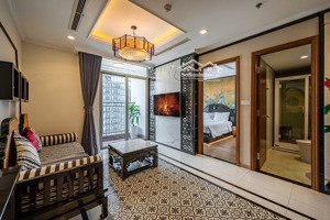 cần cho thuê chcc saigon royal quận 4 -studio 1wc -view sông. giá chỉ từ 12tr5/th. lh 0961 663 ***