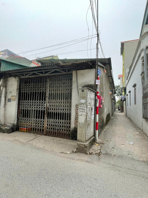 chính chủ - phố trạm - lô góc - ô tô tránh - ngõ thông - kinh doanh tốt