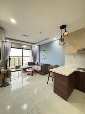 cho thuê căn hộ cc cao cấp ocen view 1 ngủ full nội thất vào ở ngay giá 9tr/ tháng view núi