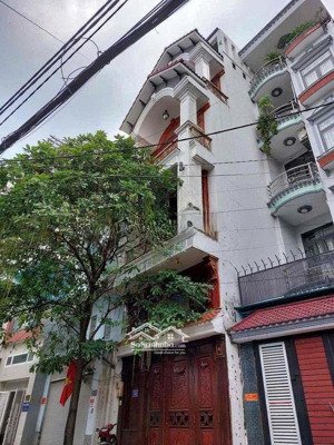 cho thuê nhà nguyên căn đường cộng hòa, p.4, tân bình. diện tích 4x20m. kc: hầm 4 lầu