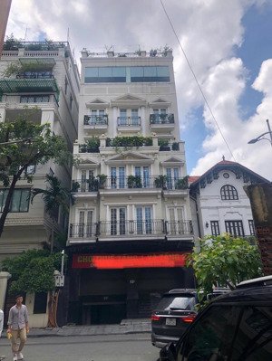 cho thuê mặt bằng kinh doanh mặt phố huỳnh thúc kháng hà nội, diện tích 60m2x5t+tum, mặt tiền 9,5m