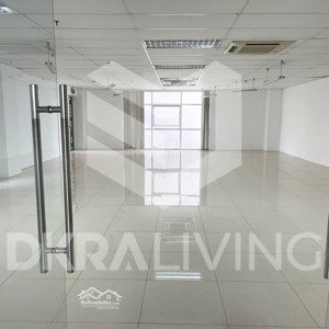 cho thuê văn phòng 121m2 đường ký con, quận 1