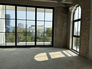 suất ngoại giao, hàng chủ đầu tư mặt đường 2.5 kéo dài - tây hồ tây