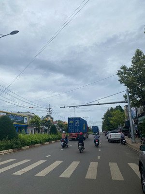 bán đất tại quốc lộ 1a, 650 triệu, 150.9m2, pháp lý đầy đủ, chính chủ chỉ với