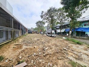 tôi chính chủ cần bán lô góc lê công kiều và thanh vinh 12, hòa khánh bắc, liên chiểu