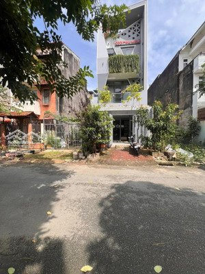 nhà đẹp ở liền khu dân cư nam long - liên phường, phước long b