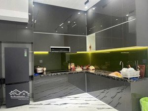 chào bán nhà 4 tầng mặt tiền đường 7m5 trung tâm sơn trà - mới sang xịn mịn