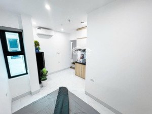 bán chdv khu mai dịch - cầu giấy, 50m2x7t, thang máy, 10pkk, 5m ra ô tô, giá bán chỉ 17.5 tỷ gấp