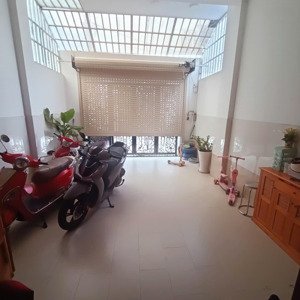 bán nhà riêng 4pn, 4wc liền kề kđt vạn phúc city, 10,9 tỷ, 80m2, còn thương lượng