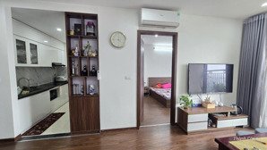 chính chủ cần bán căn hộ 69m2 2pn 2vs hướng view đông nam