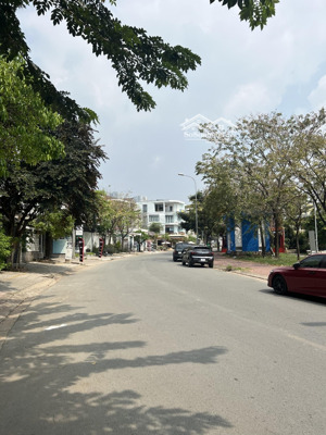 ngộp bán nhanh lô đất xây biệt thự phường an phú , quận 2 . dt 224m2 (16,5x13,5m) giá 35 tỷ tl