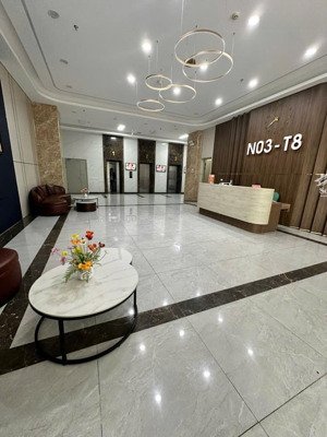 bán căn hộ tòa n03 t8 ngoại giao đoàn, 75m2, 7.9 tỷ, 2ngủ, 2vs, sổ đỏ, full nt, lhzalo: 0982,642377