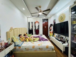 minh khai - hàng xóm time city - 3 bước chân ra phố - 45m2 - 5 tầng - 6 ngủ - hơn 9 tỷ.