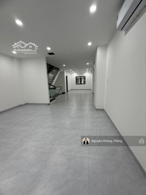 cho thuê vp mới xây 100%, 1 hầm 4 tầng, dtsd 350m2 giá 55tr/th khu thạnh mỹ lợi q. 2, lh 