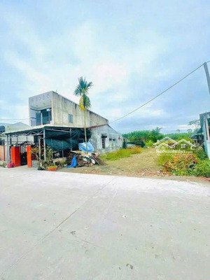 bán 1 cặp liền kề đại hiệp 9 x 33m cách đà nẵng chỉ 30m giá chỉ 1tyxx