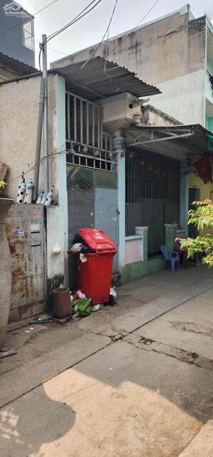 Nhà 5×12, cấp4 đường Tỉnh Lộ 10 (ngay ngã tư QL1A)