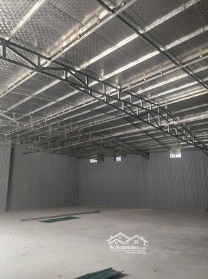 cho thuê kho dt 500m2 giá chỉ 10tr ở tràng minh, kiến an xe tải to đi lại