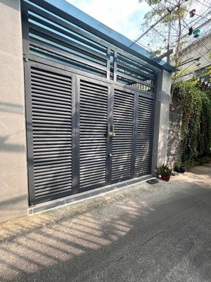 hẻm xe hơi 11/ nguyễn hữu tiến (4mx19m)_ lửng mới ở liền [7.1 tỷ tl]