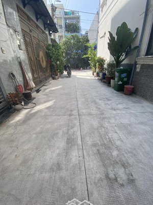 nhà mới - hẻm xe hơi - 60m2 - 3 tầng - nội thất cơ bản