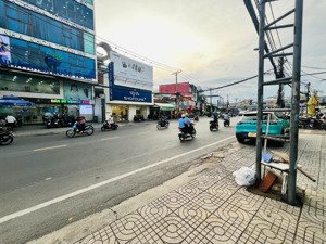 bán nhà 3 tầng hẻm ô tô hiệp phú trung tâm hiệp phú ngang 5m nhà mới xây đẹp tốt sát võ nguyên giáp