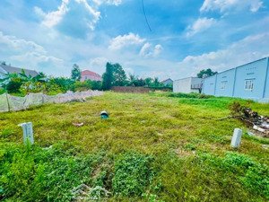 tôi chính chủ cần bán lô đất đẹp 6x19m giá 1 tỷ 2 mặt tiền đường nhựa ngay bệnh viện củ chi