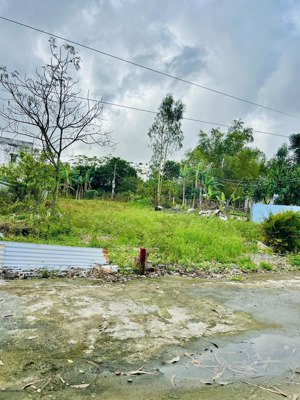 chào bán lô đất đẹp sát chợ lệ trạch ngang 7m sạch đẹp