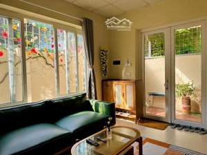 tòa nhà dòng tiền xã đàn, 75m2x7 thang máy, 16pkk, lô góc, ngõ 3 gác thông, gần hồ dt 90tr/th, pccc