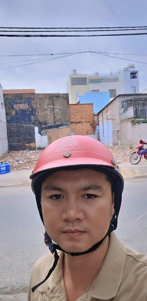 mặt tiền 8x20 đường 16m tương lai mt 60m không qh