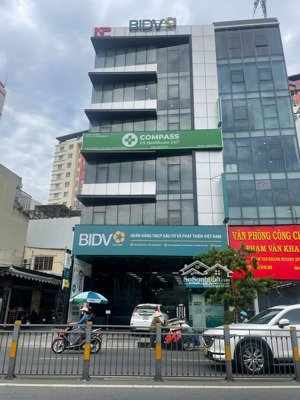 bán gấp tòa nhà tl !mặt tiền lê quang định - dt: 7x70m - hầm 6 tầng -hđt: 250tr/th- giá bán: 74 tỷ