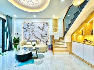 bình thạnh phan văn trị ngang 9m dt 45m 3 phòng ngủ giá 6.45 tỷ