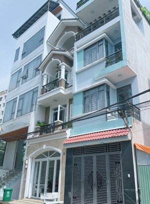 gần đỗ xuân hợp, chợ - nhà mới ở ngay 4 tầng 5x20m, sân rộng, giá hơn 8 tỷ