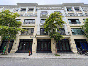 chuyển nhượng căn liền kề 65m2 san hô, giá rẻ chưa từng có, vinhomes ocean park 2