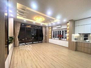 phân lô mai dịch - cầu giấy, 51m2 - 5 ngủ rộng - thang máy - vỉa hè - ô tô tránh - nhà mới ở ngay.