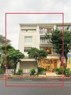 cặp nhà phố mỹ kim 3 phú mỹ hưng cho thuê 261m2 4 tầng làm văn phòng ngang 14,5