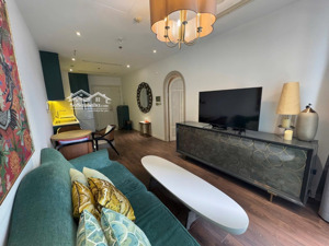 cho thuê căn hộ vinhomes golden river ba son