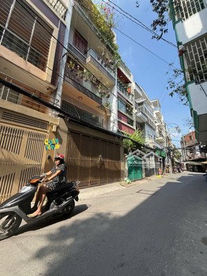 bán nhà hẻm 373 lý thường kiệt tân bình 5 tầng ô tô ngủ trong nhà giá 16,5 tỷ.