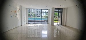 bán shophouse bcons garden sổ hồng sẵn diện tích: 59m có hđ thuê sẵn dòng tiền ổn định