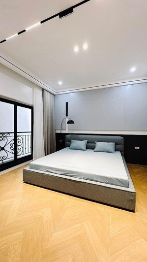 bạch mai, 1 nhà ra phố - 78m2 x 6 tầng x mt6m - biệt thự tại bạch mai